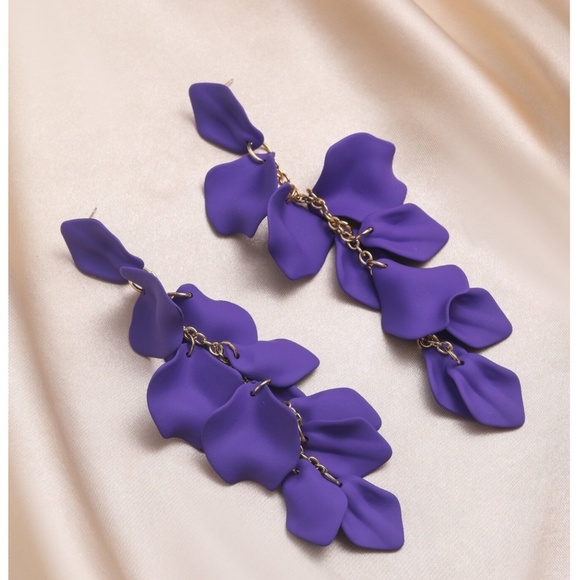 Cascading Rose Petal Earrings Drop Earrings 925‎ Sterling Silver Post - Picture 1 of 5